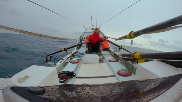 013-Rowing-in-rough-weather-in-the-Java-Sea-DSCN0444