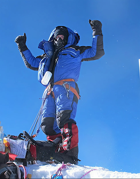 Grant Rawlinson completing the Tasman Sea world record 1